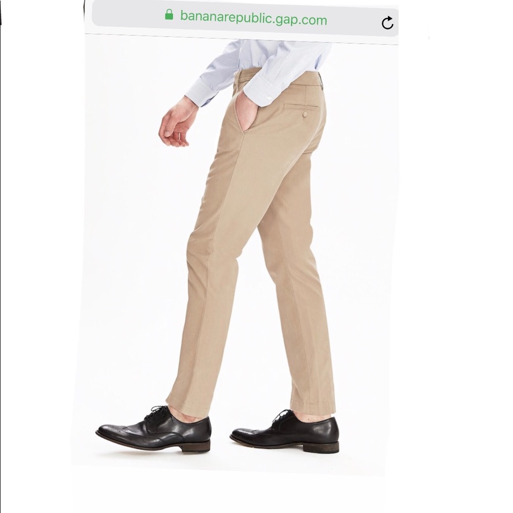 Banana republic men’s Aiden Chino in white